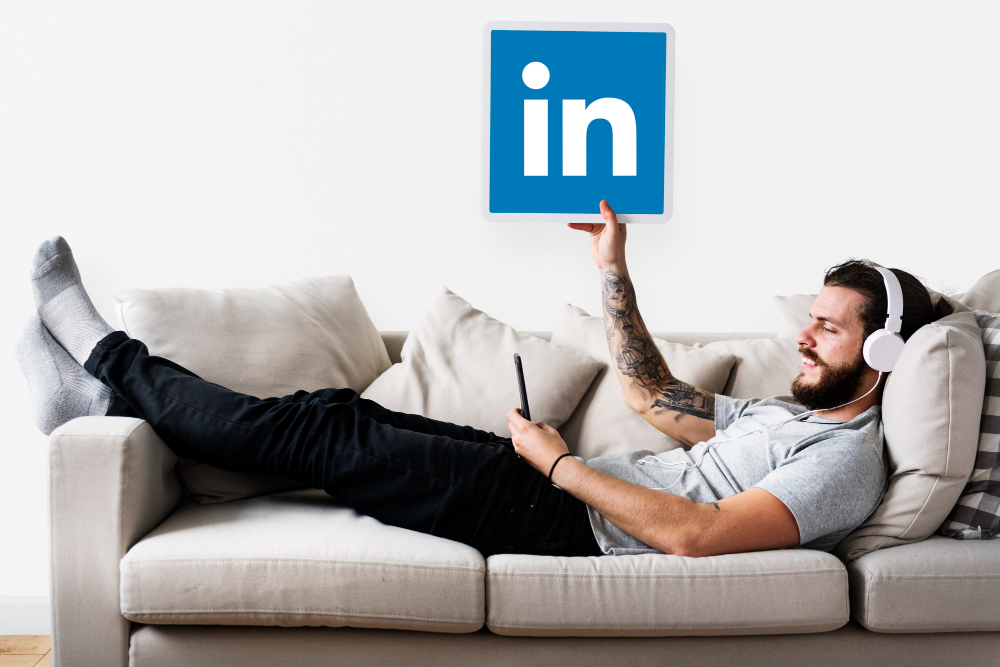 Aprende todo lo que LinkedIn tiene para tu marca personal. Inicia tu estrategia hoy con Relief.